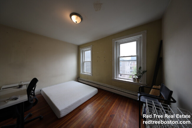 62 Empire St, Allston