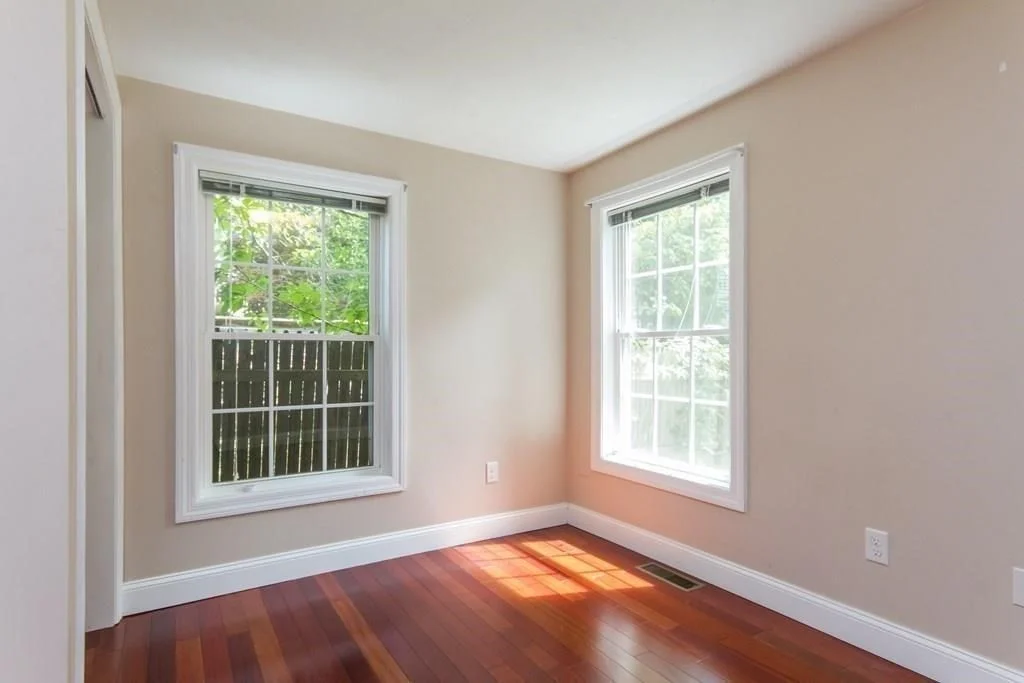 36 Willowdale Rd, Groton