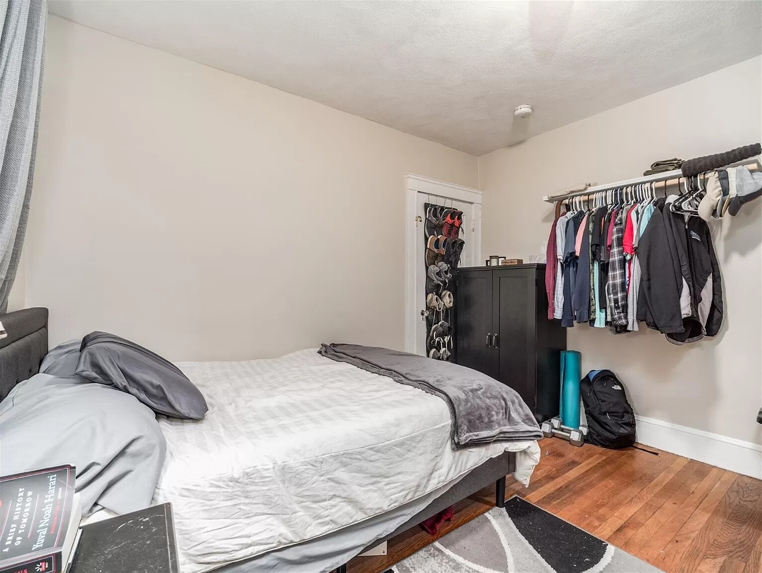 54 Upland Rd, West Somerville