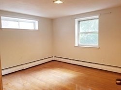 9 Commonwealth Ct, Brighton