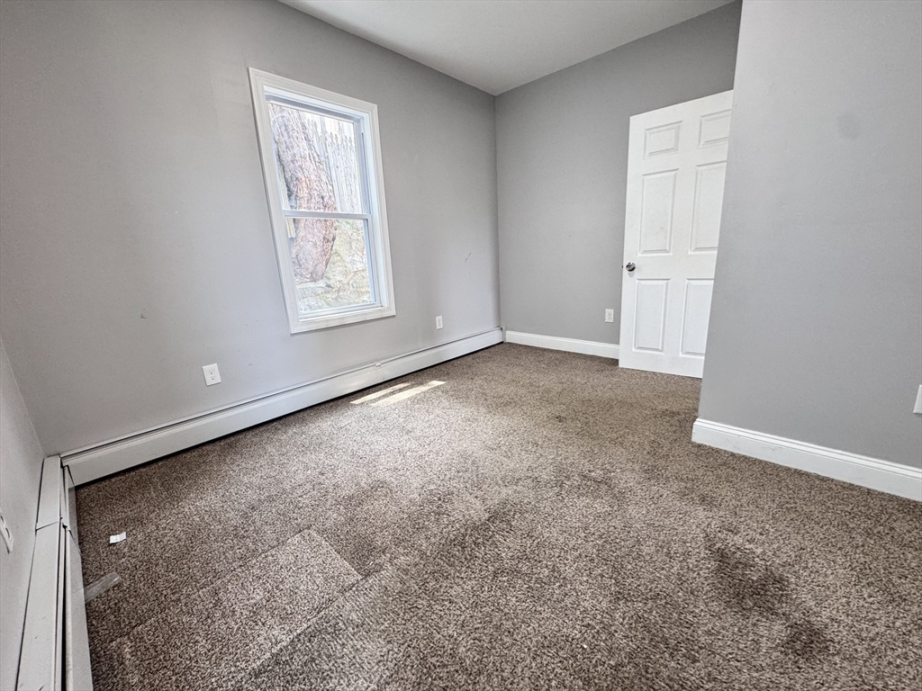 286 Kimball St, Fitchburg