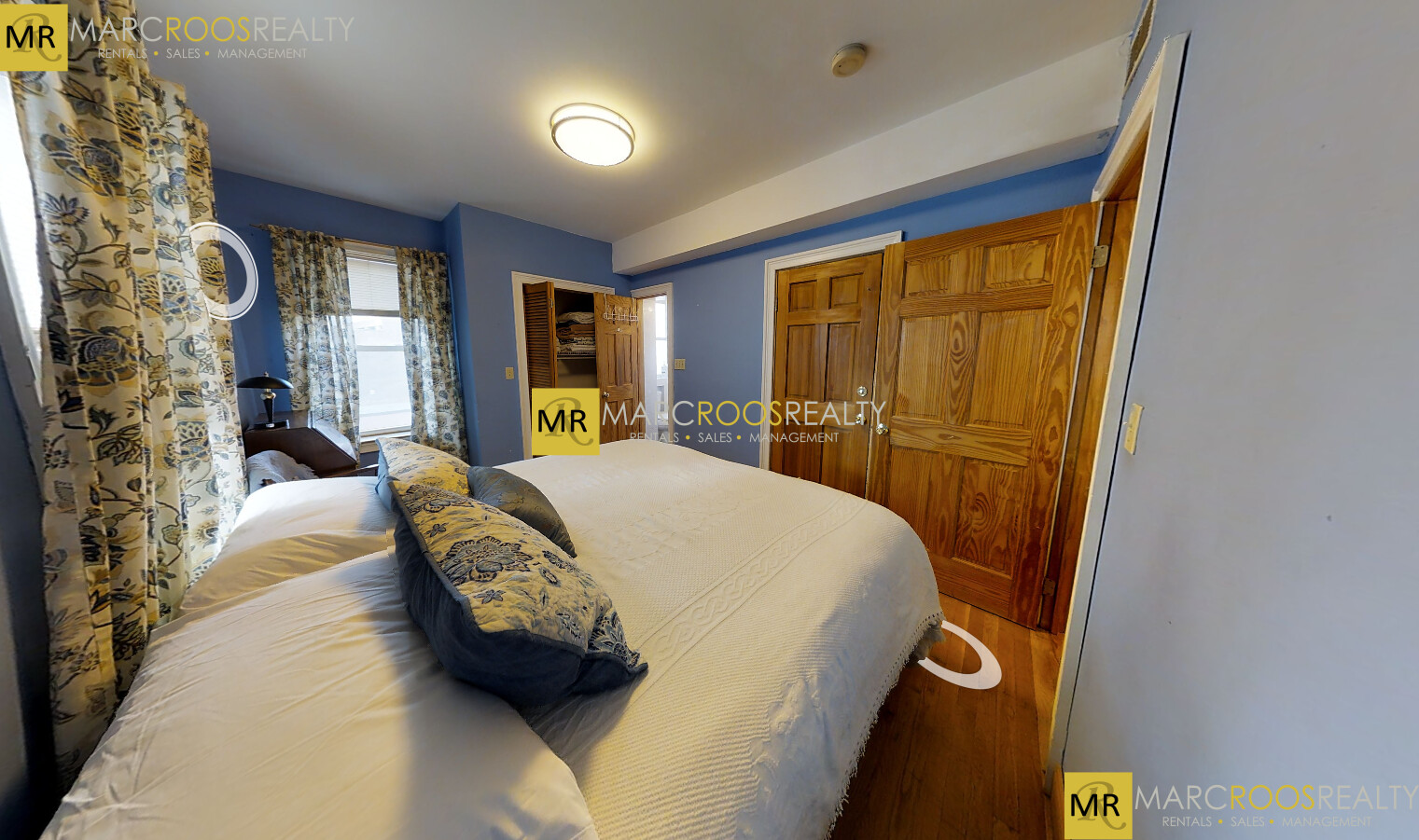 1031 Tremont St, Roxbury