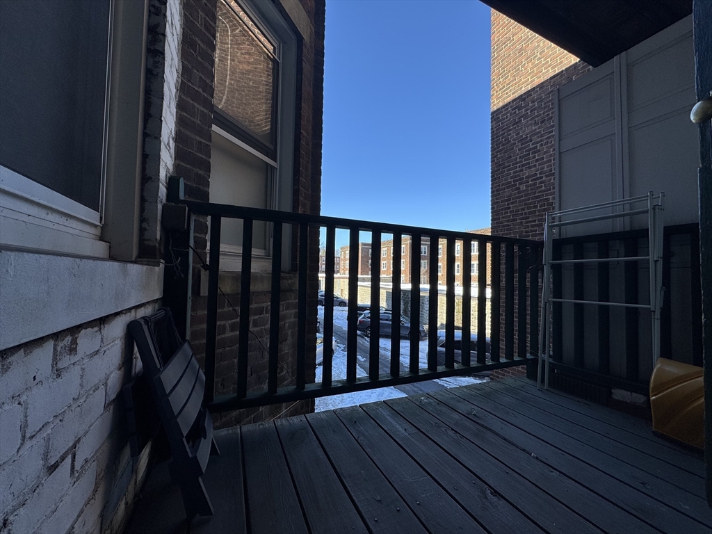 55 Thatcher, Coolidge Corner