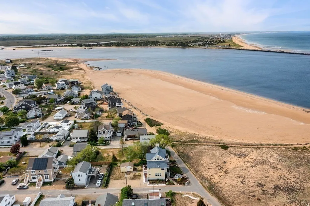 99 North Reservation Terr, Plum Island