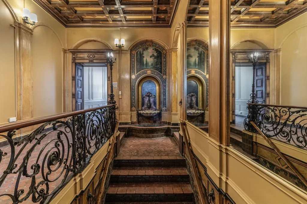 107 Beacon St, Back Bay