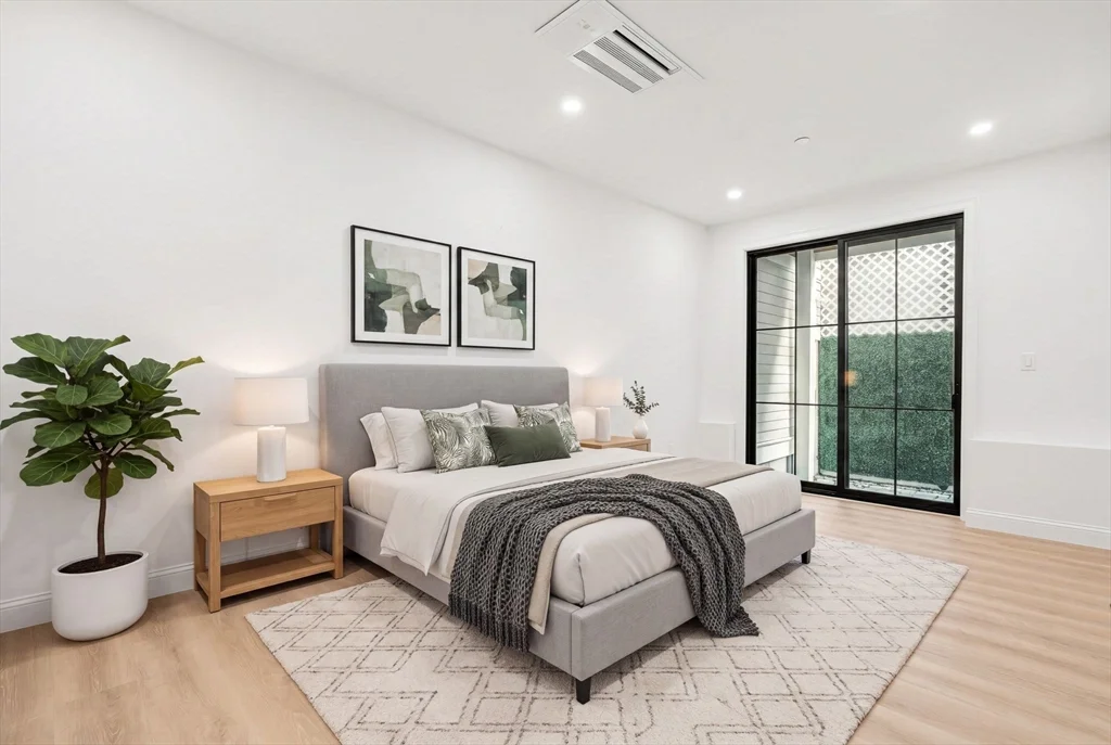27 Shepard St, Brighton