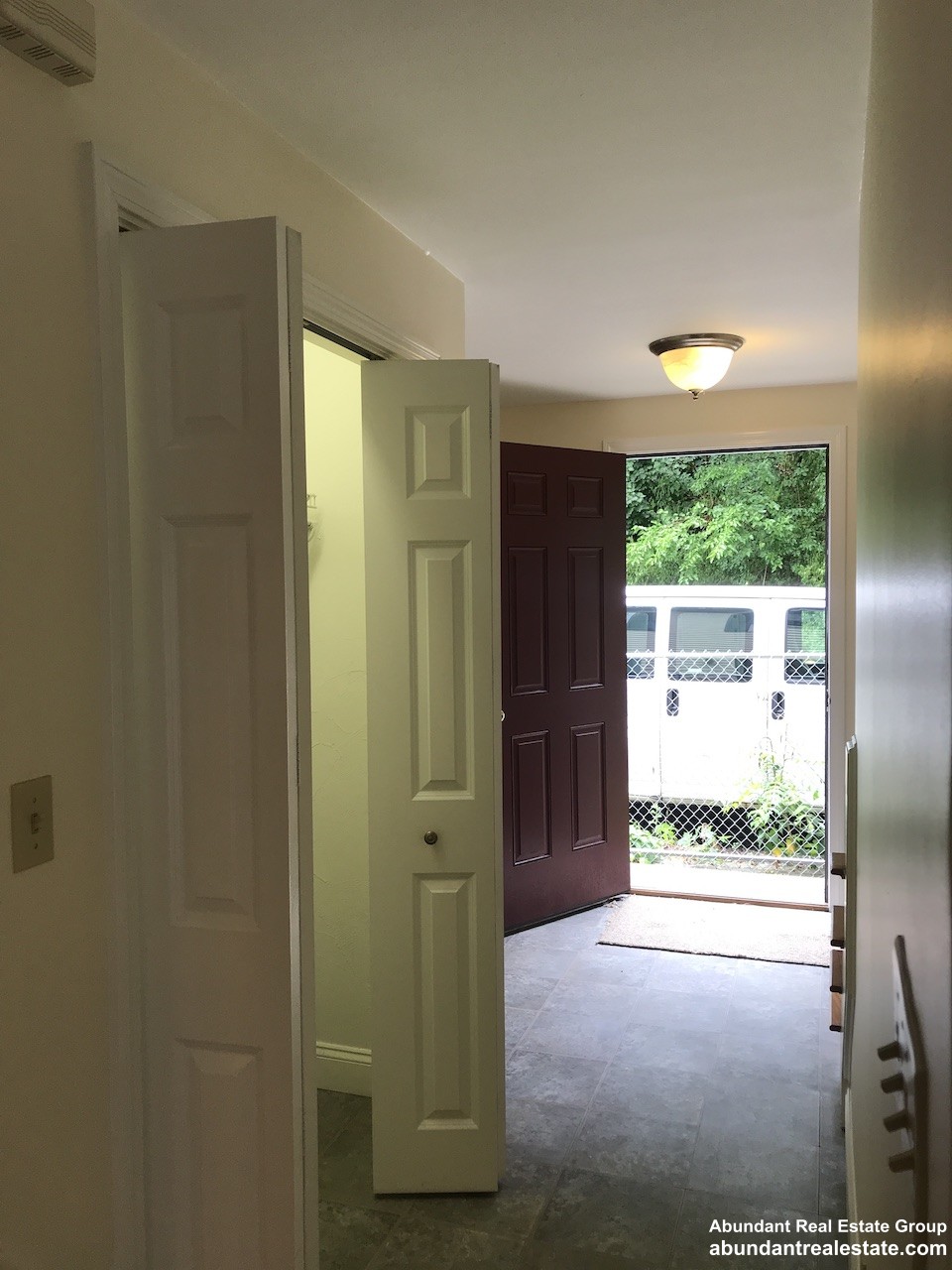 11 Dell Ave, Medford