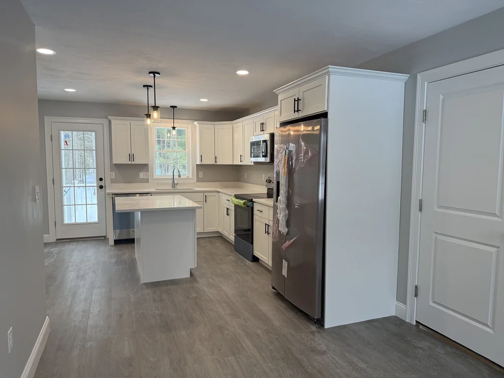 17 Kashmir's Way, Middleboro