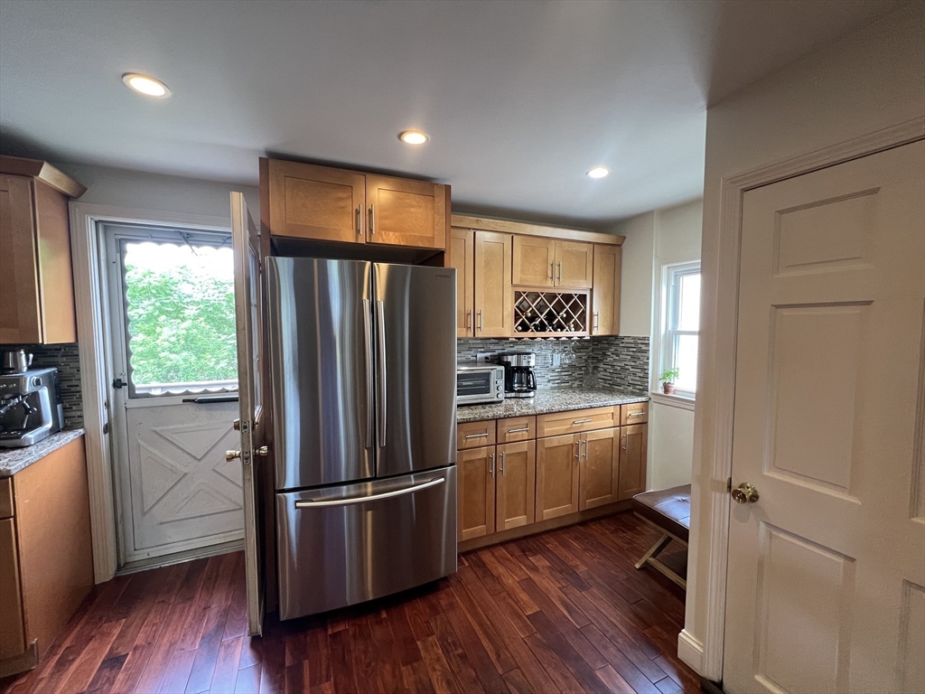 37-39 Spruce St, Winchester