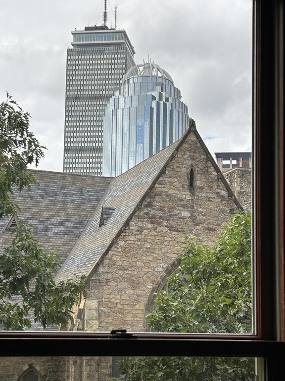 486 Columbus Ave, South End