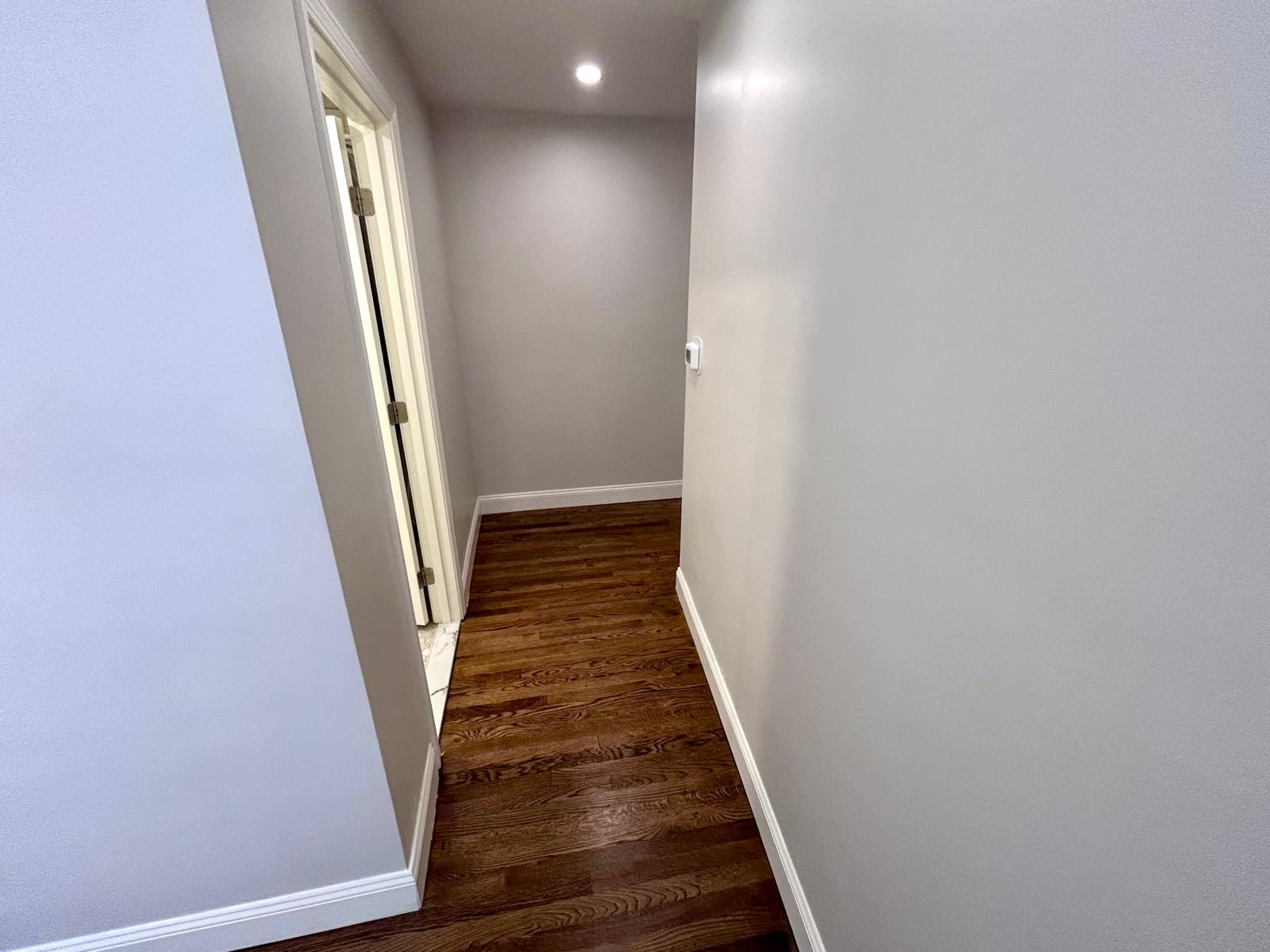 1712 Beacon St, Brookline