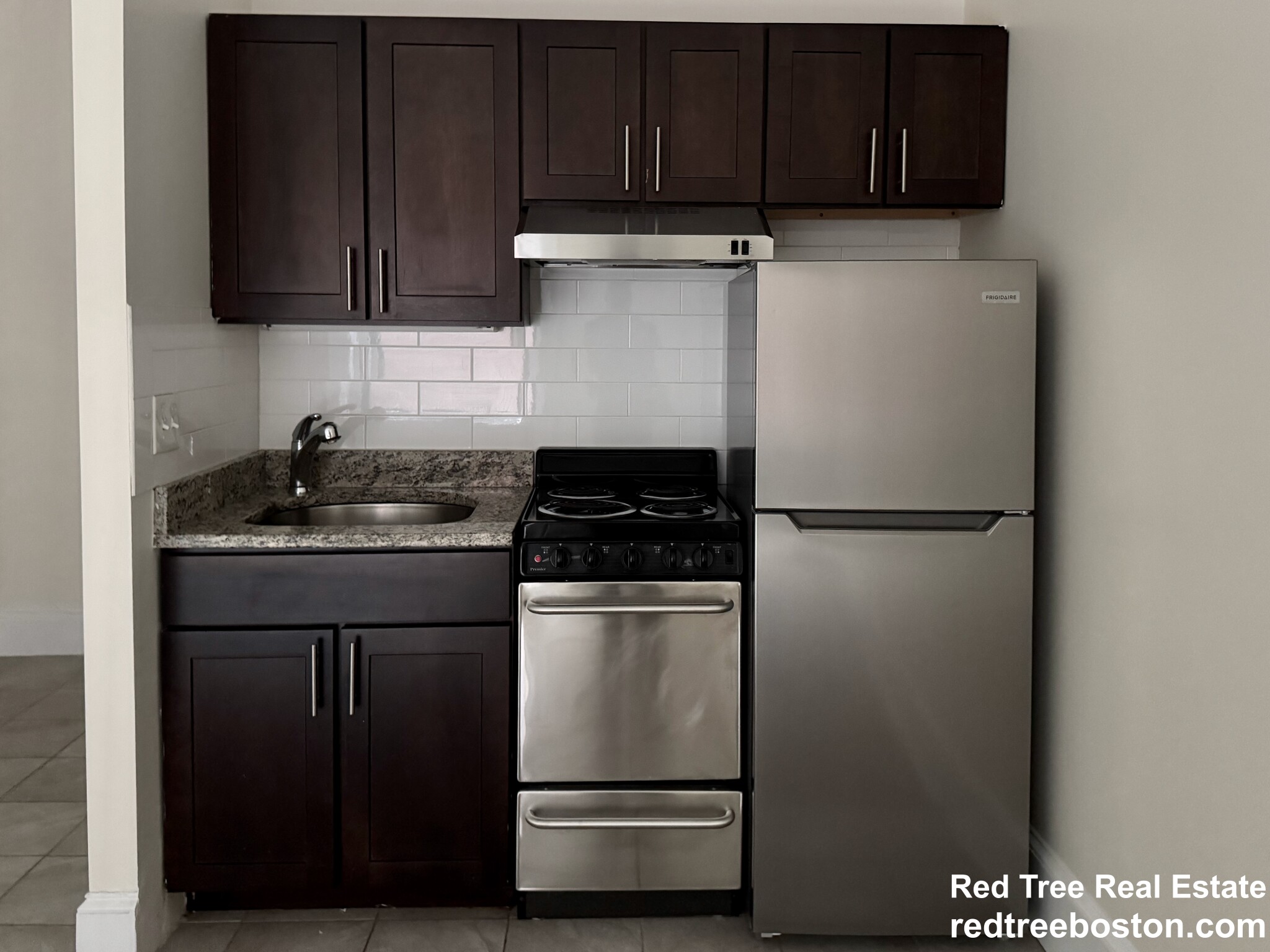 62 Boylston St, Midtown