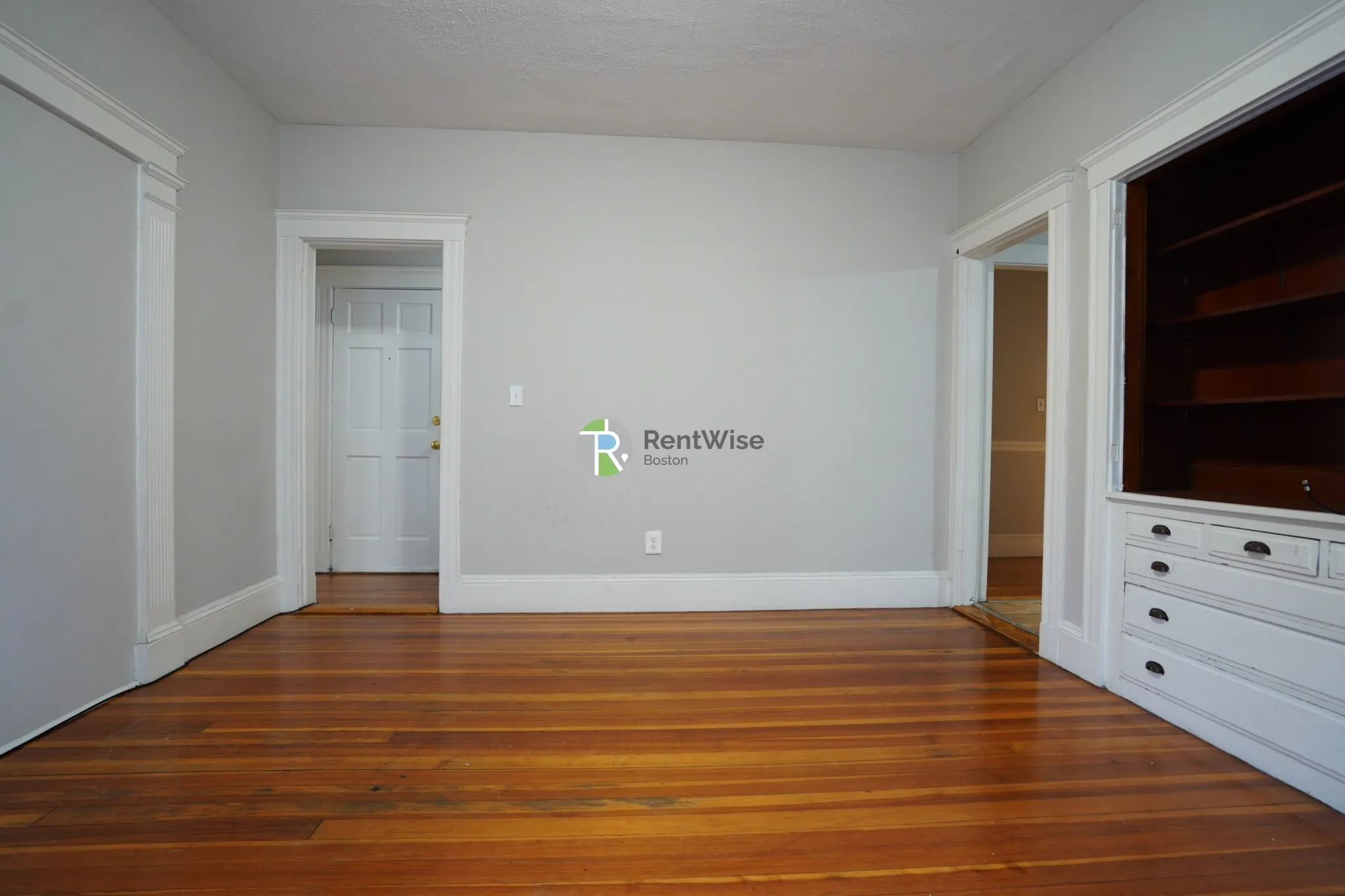 15 Sumner St, Dorchester