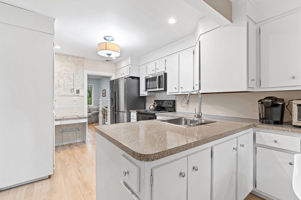 44 Rowena Rd, Newton