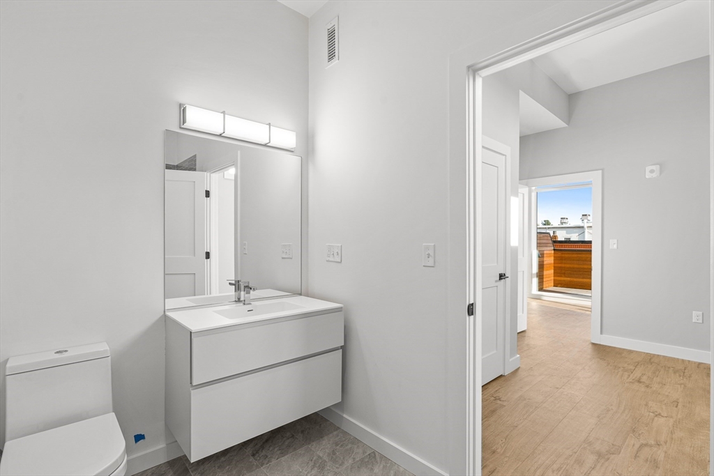 524 Main St, Melrose