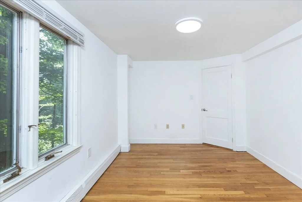 17 Boulder Rd, North Lexington