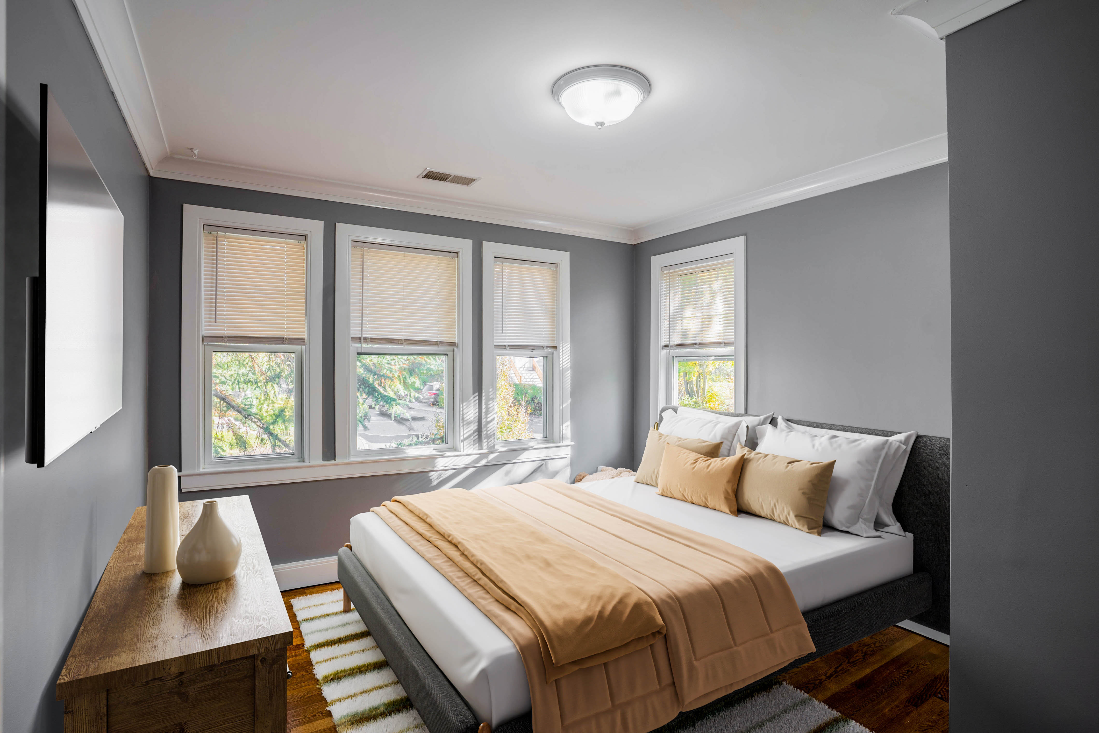 4 bed, 1.5 bath apartment for rent at 1517 Nottinghill Rd Unit Unit 2, Brighton — photo 3 of 15