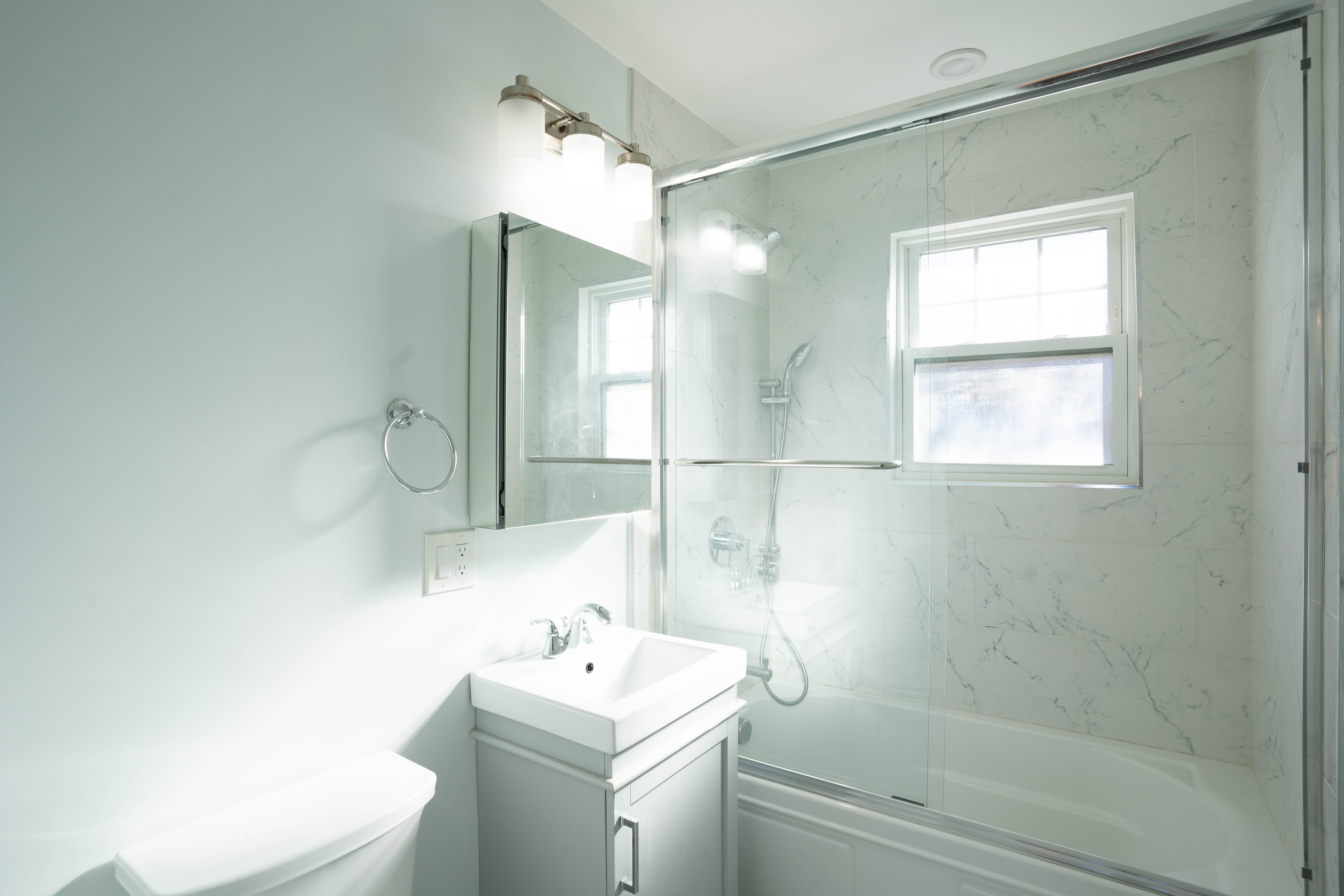 4 bed, 1.5 bath apartment for rent at 1517 Nottinghill Rd Unit Unit 2, Brighton — photo 13 of 15
