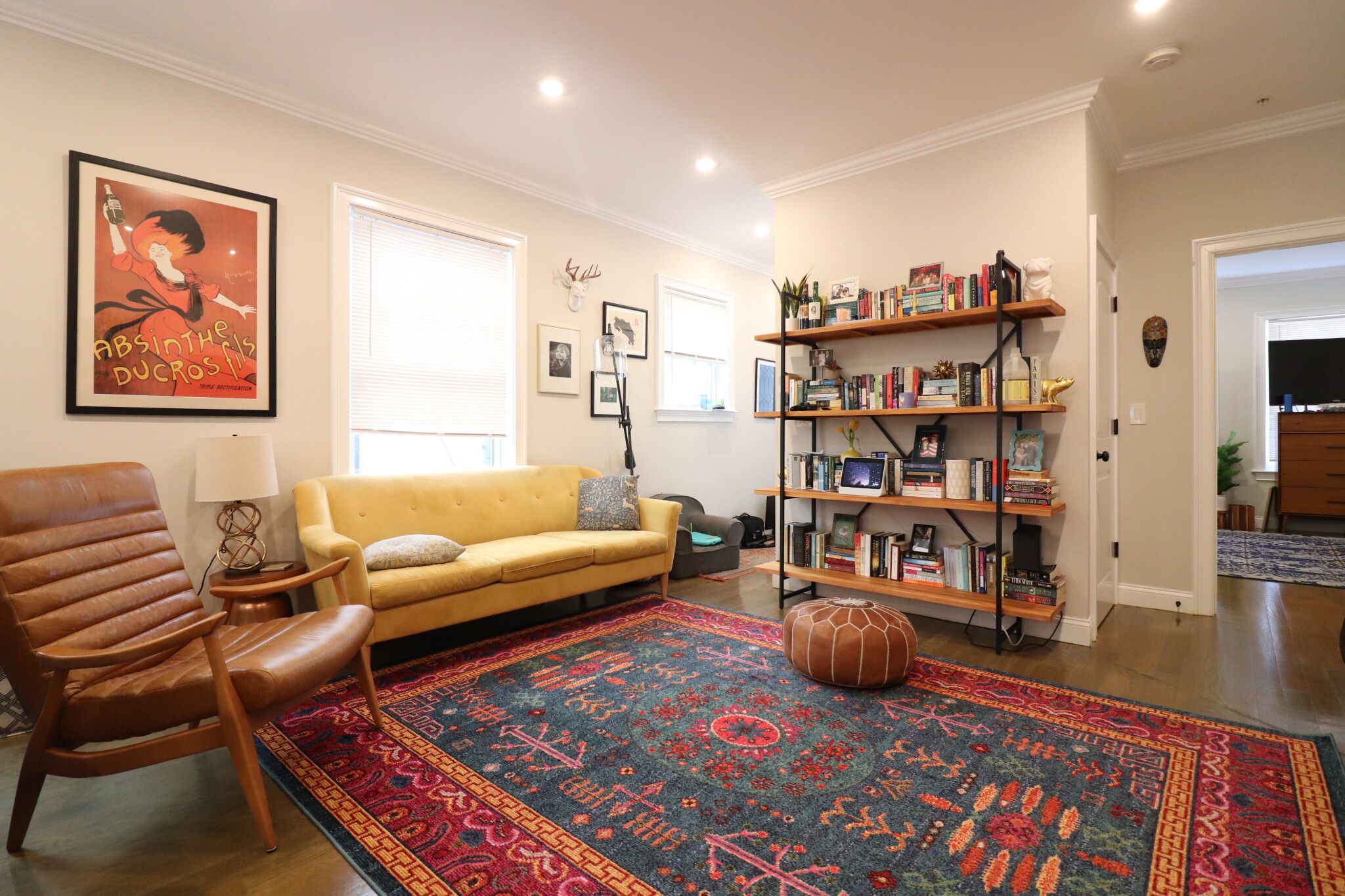 3 bed, 2 bath apartment for rent at 47 Walk Hill St Unit 1, Jamaica Plain — photo 1 of 16