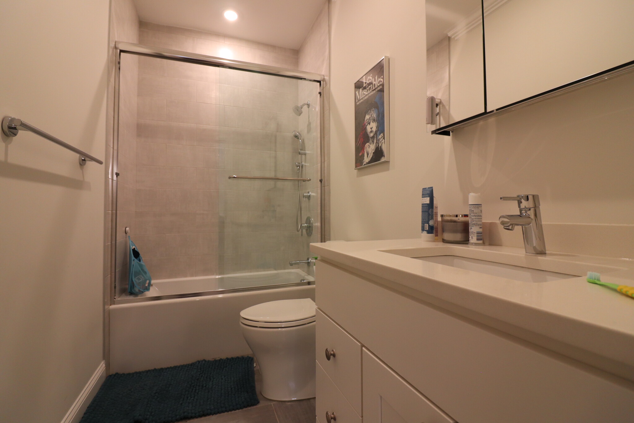 3 bed, 2 bath apartment for rent at 47 Walk Hill St Unit 1, Jamaica Plain — photo 12 of 16