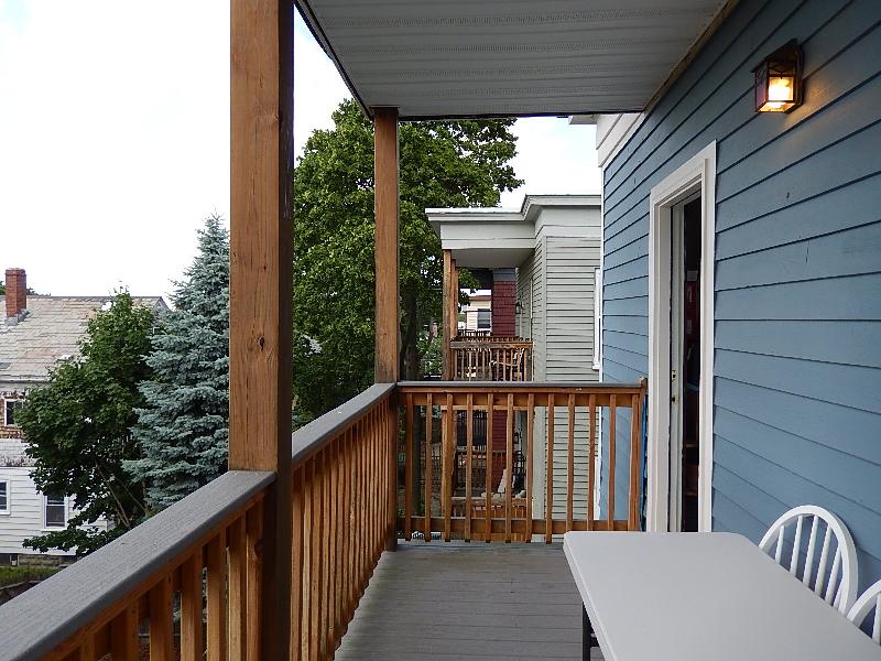 3 bed, 1 bath apartment for rent at 28 Belknap St Unit 2T, Teele Square — photo 16 of 16