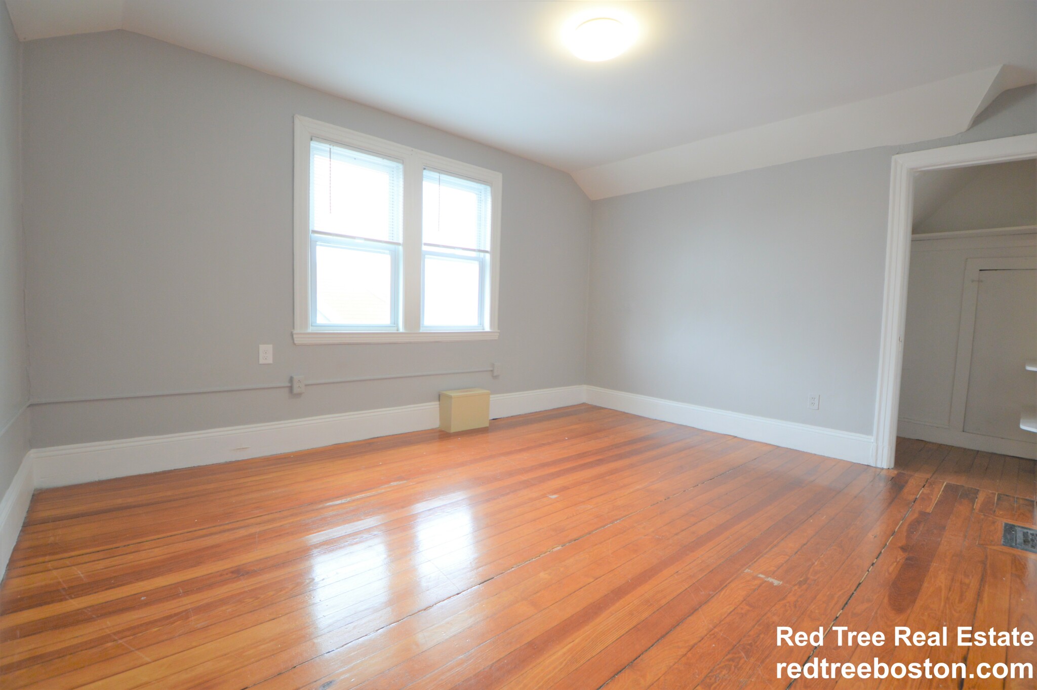 5 bed, 3 bath apartment for rent at 40 Newcastle Rd Unit 2, Brighton — photo 19 of 30