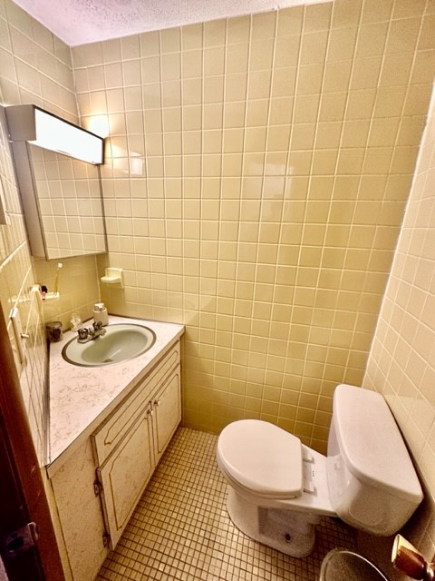 3 bed, 1.5 bath apartment for rent at 1 Noyes Pl Unit 5, North End — photo 17 of 27