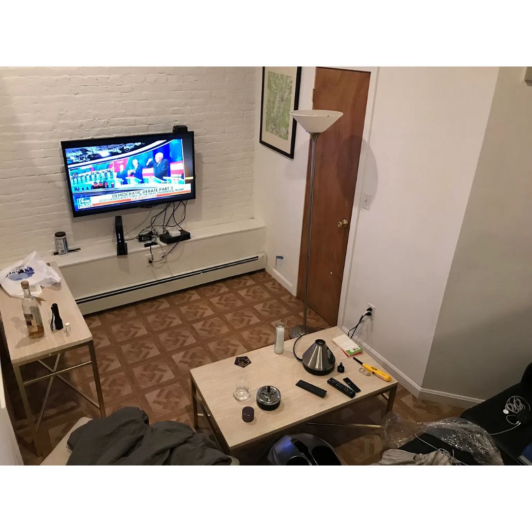 290 Newbury St, Back Bay