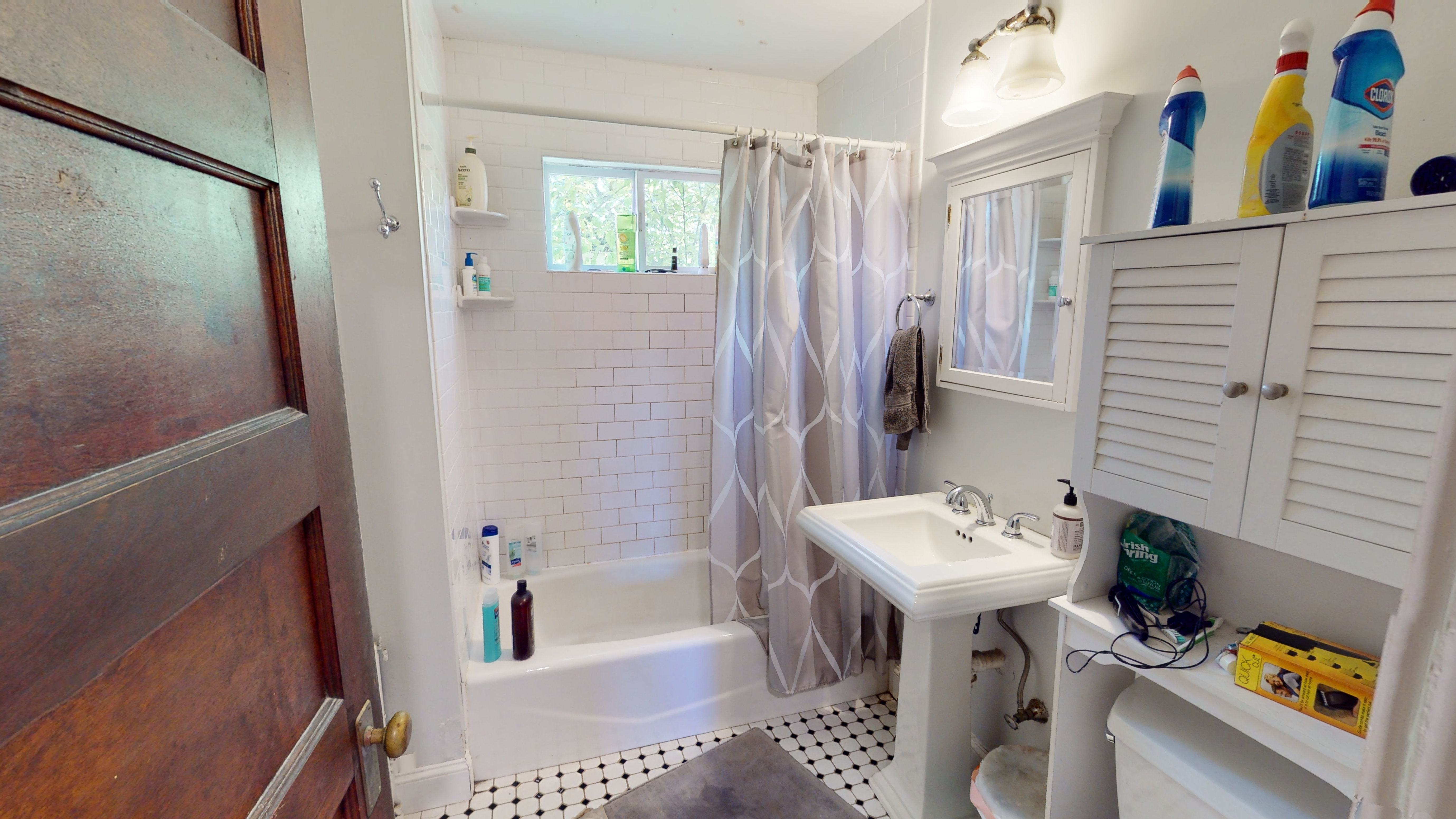 5 bed, 2 bath apartment for rent at 17 Upland Rd Unit 3, Porter Square — photo 13 of 18
