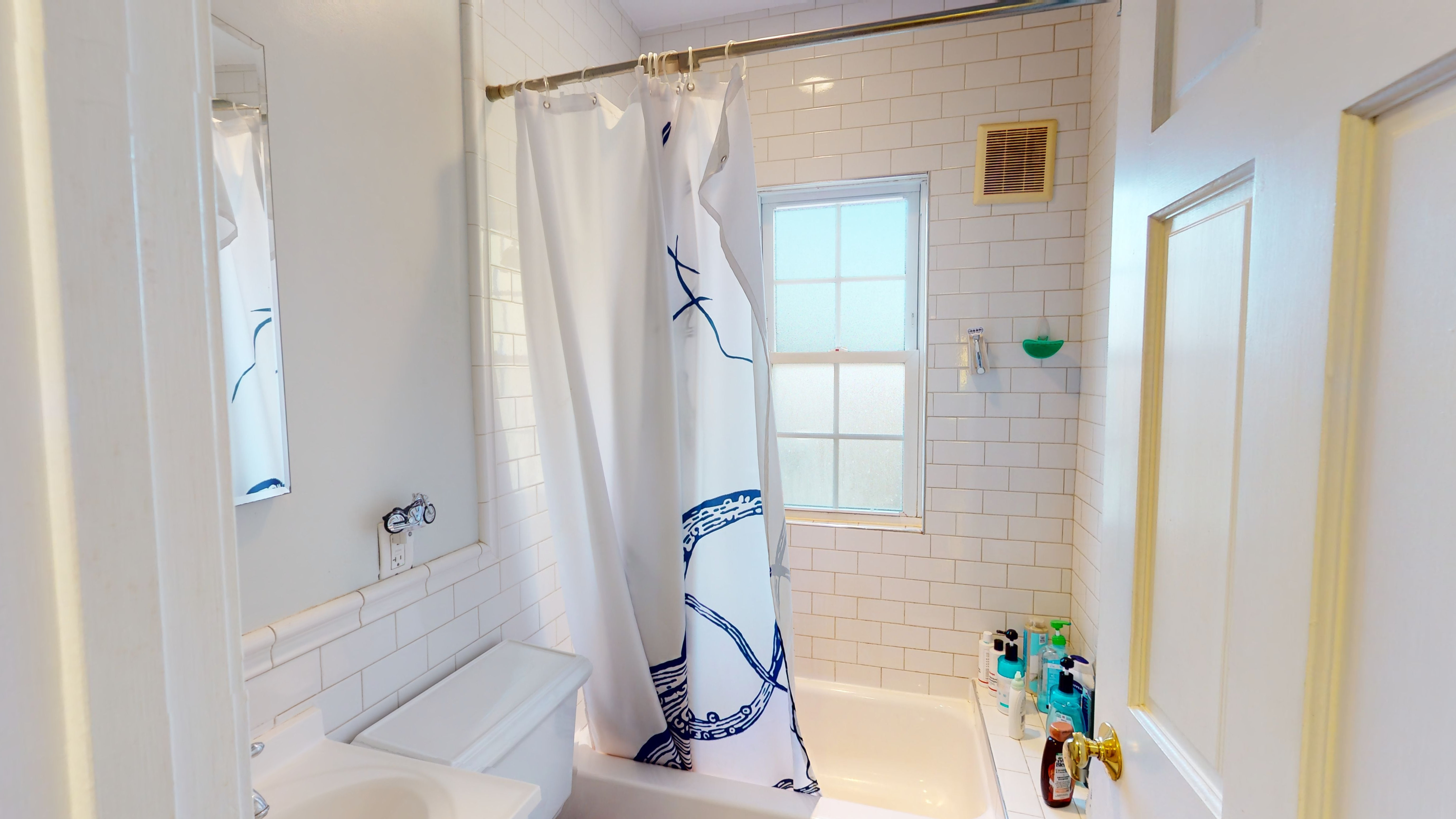 5 bed, 2 bath apartment for rent at 17 Upland Rd Unit 3, Porter Square — photo 15 of 18