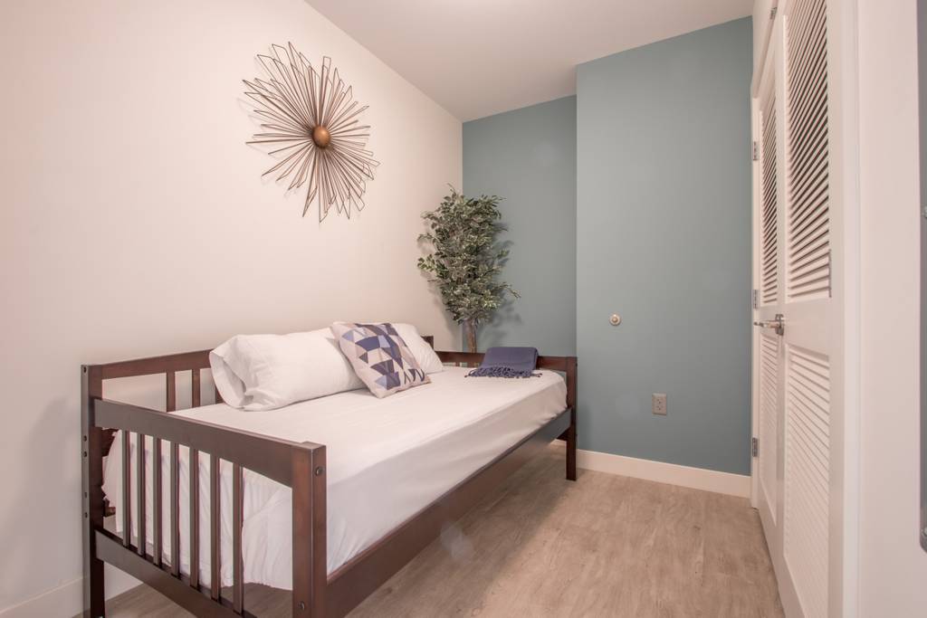 1.5 bed, 1 bath apartment for rent at 900 Beacon St Unit 302, Fenway — photo 15 of 17