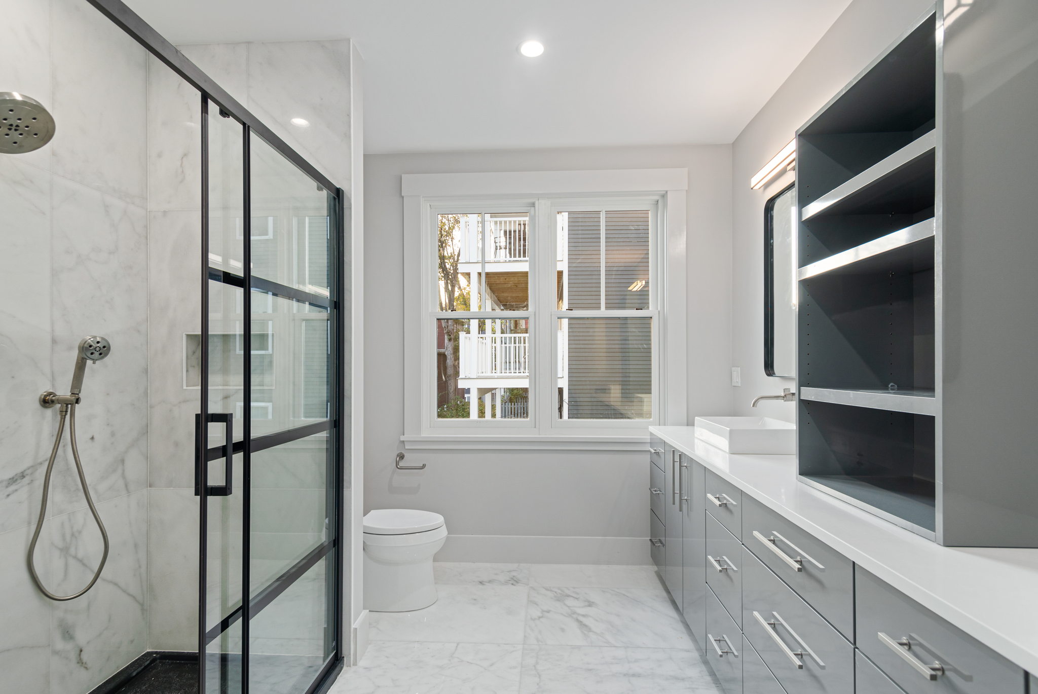 3 bed, 3.5 bath apartment for rent at 409 E 7th St Unit Penthouse, South Boston — photo 23 of 39