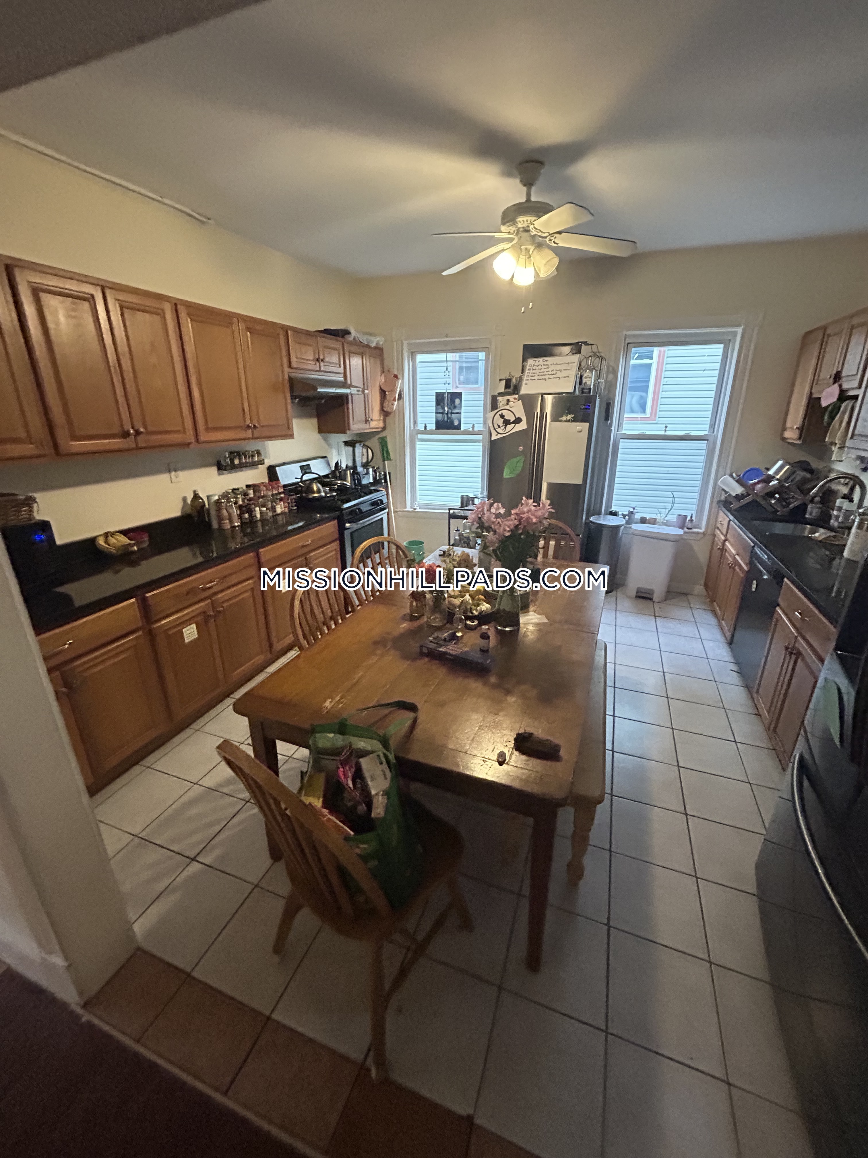 6 bed, 2.5 bath apartment for rent at 1 Sachem St Unit U3, Mission Hill — photo 6 of 45