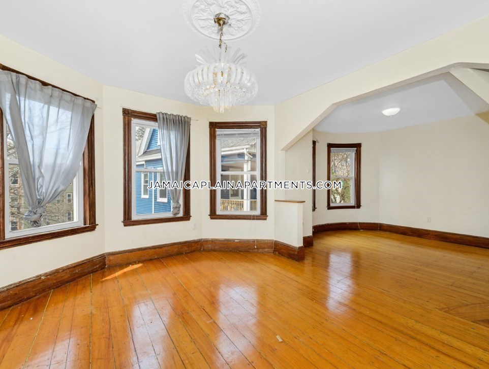 5 bed, 2 bath apartment for rent at 47 Creighton St Unit 3, Jamaica Plain — photo 104 of 117