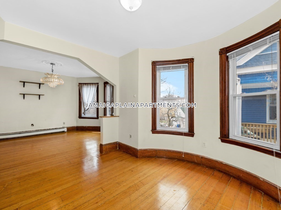 5 bed, 2 bath apartment for rent at 47 Creighton St Unit 3, Jamaica Plain — photo 107 of 117