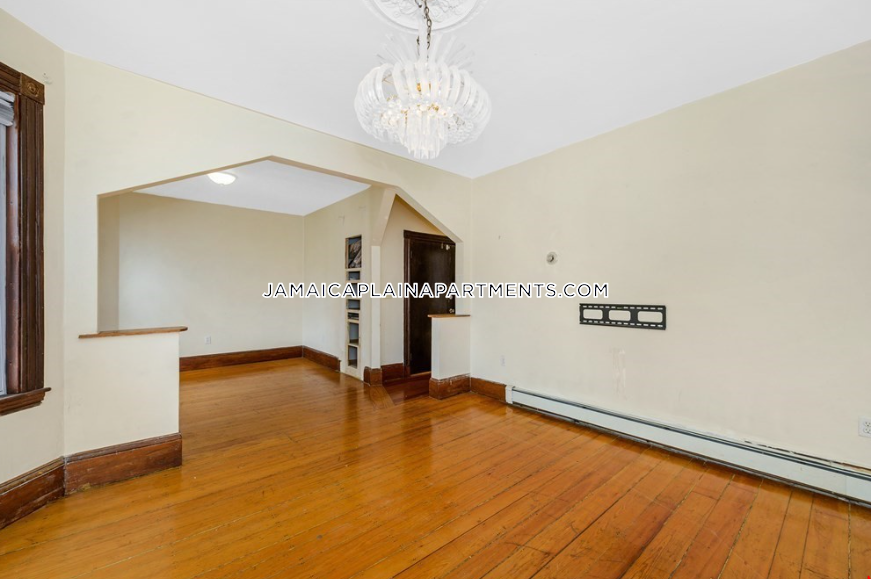 5 bed, 2 bath apartment for rent at 47 Creighton St Unit 3, Jamaica Plain — photo 108 of 117