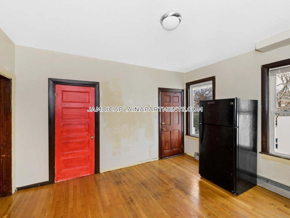 5 bed, 2 bath apartment for rent at 47 Creighton St Unit 3, Jamaica Plain — photo 109 of 117