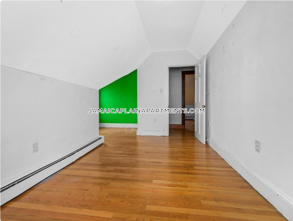 5 bed, 2 bath apartment for rent at 47 Creighton St Unit 3, Jamaica Plain — photo 116 of 117