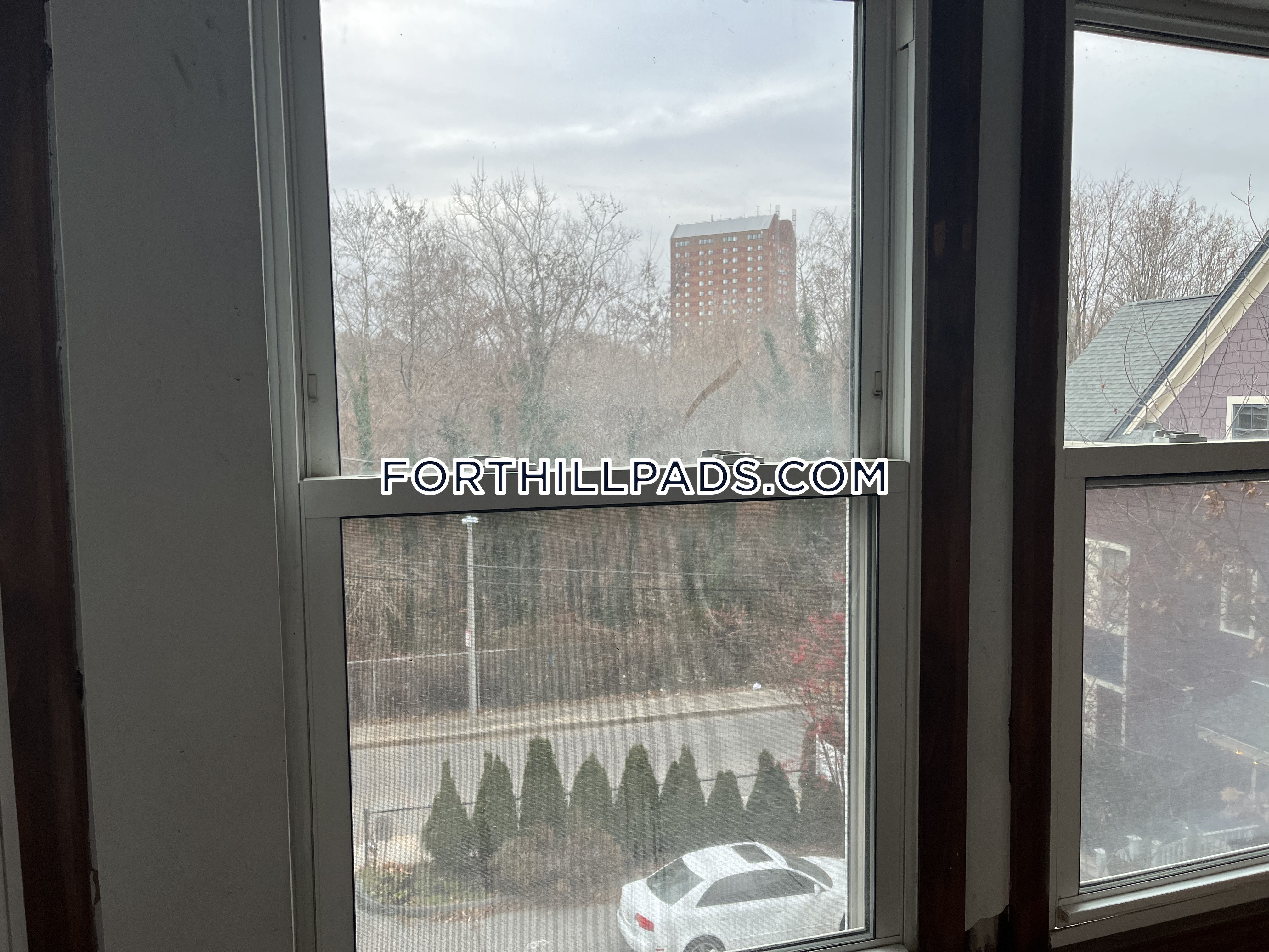 3 bed, 1 bath apartment for rent at 200 Highland St Unit 1, Mission Hill — photo 11 of 11
