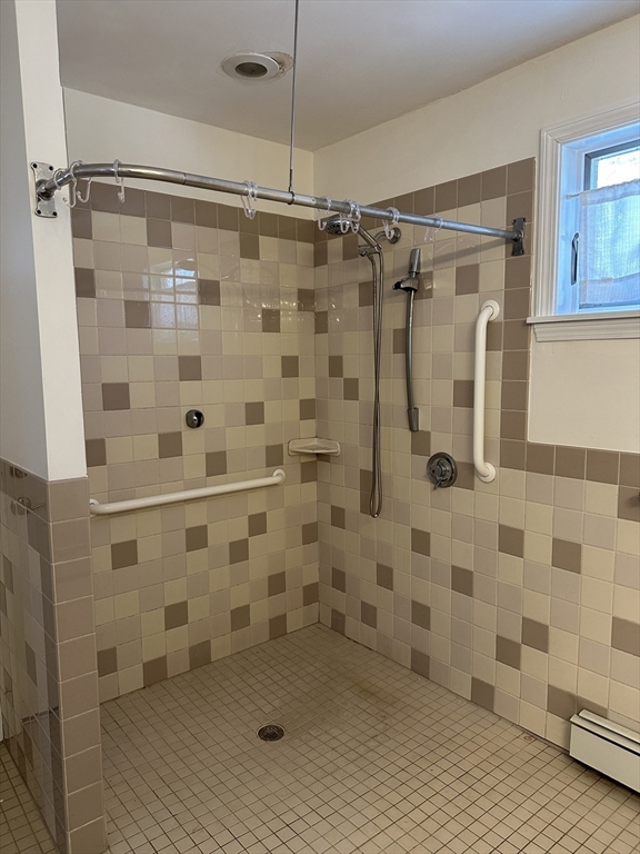 56 Bower St, West Medford