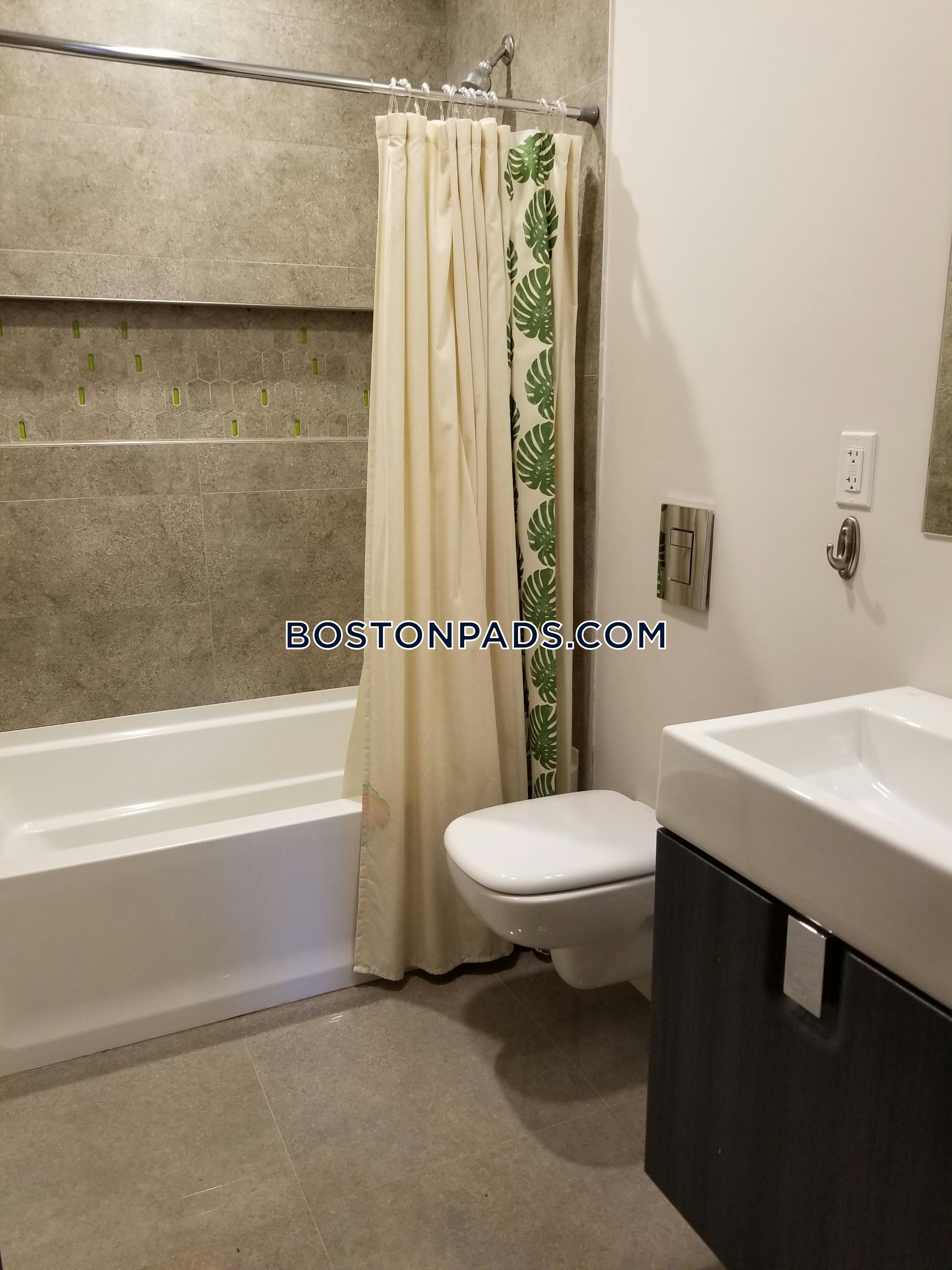 4 bed, 3 bath apartment for rent at 769 Dorchester Unit 2, Dorchester — photo 5 of 9