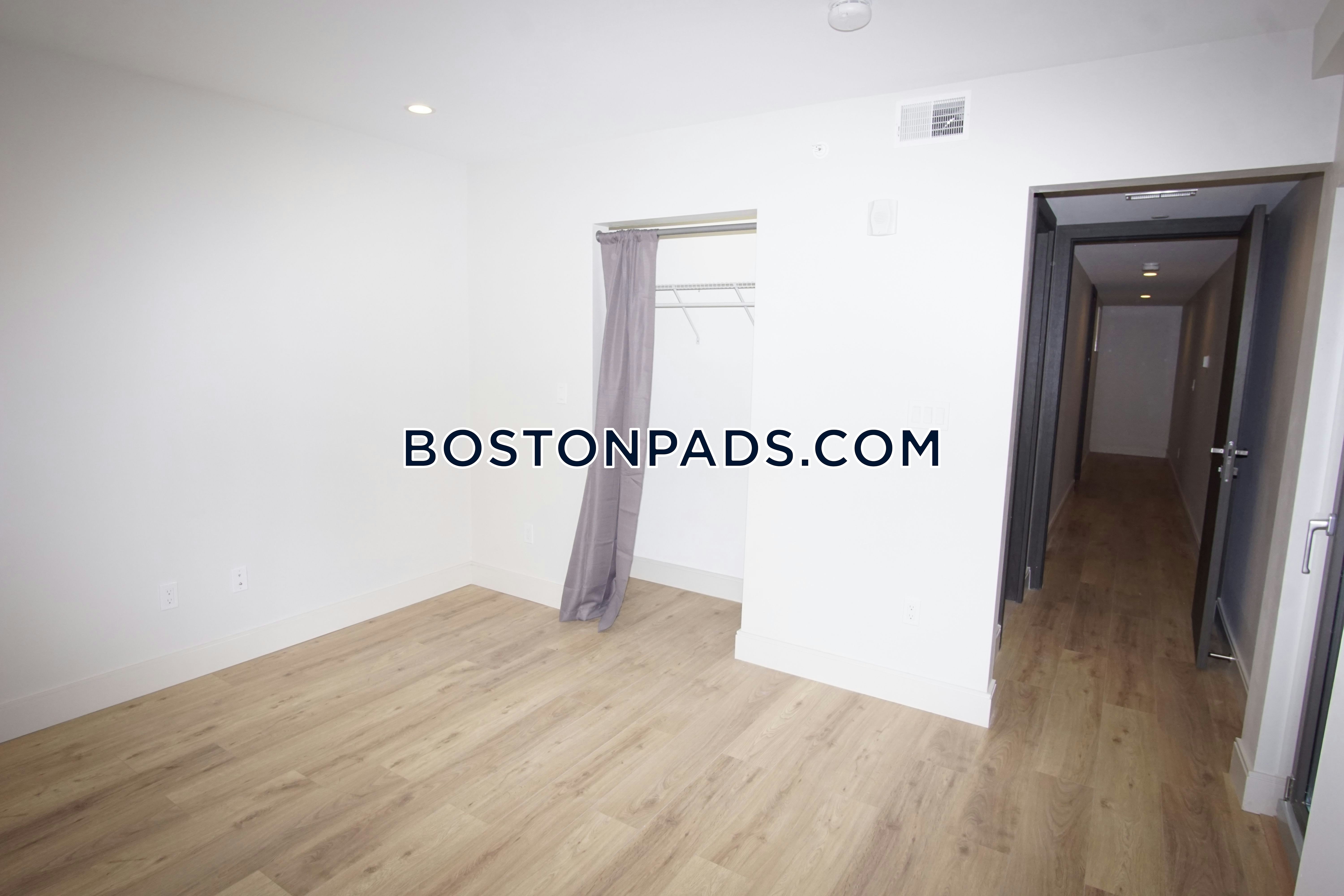 5 bed, 3 bath apartment for rent at 31 Buttonwood Unit 1, Dorchester — photo 23 of 34