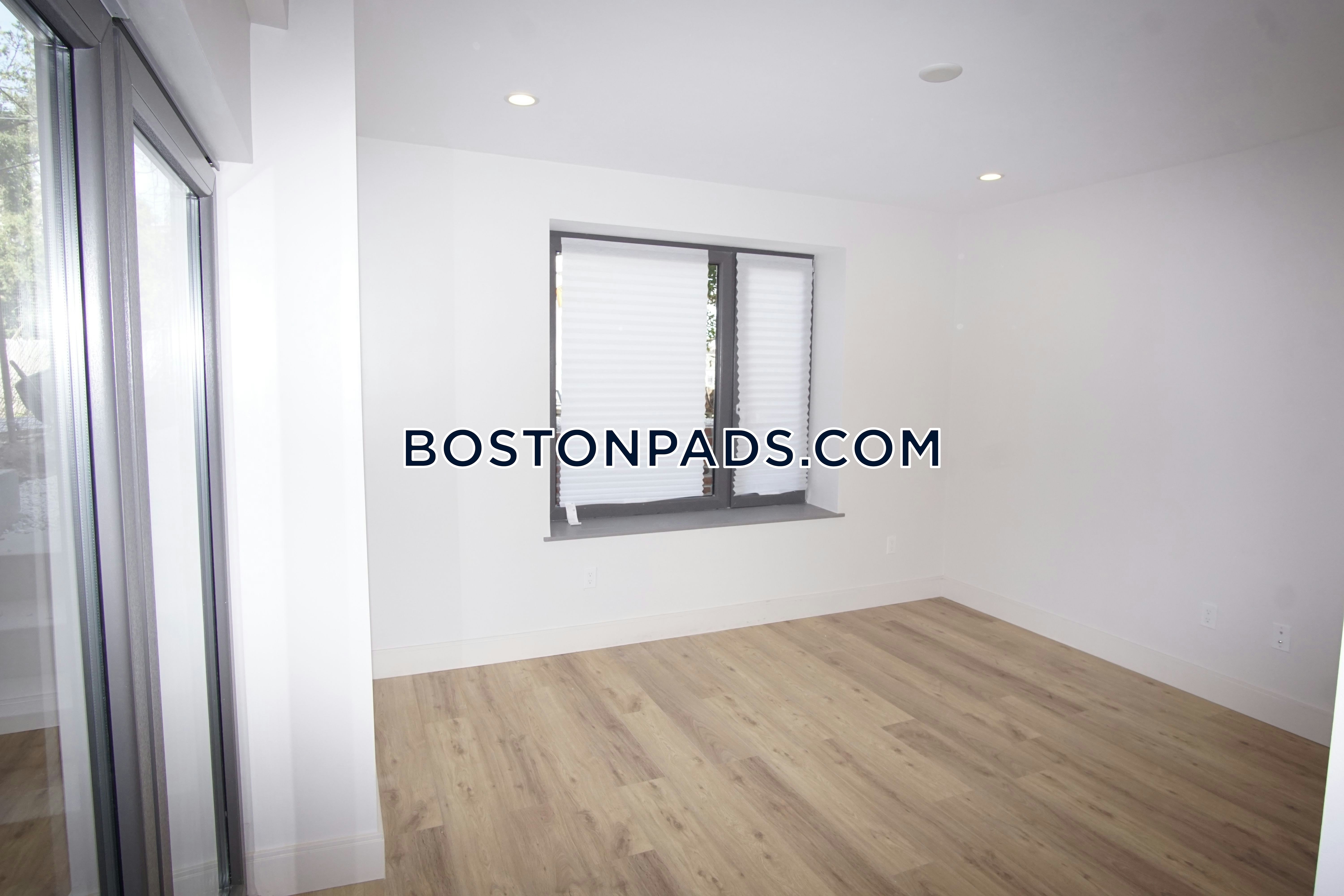 5 bed, 3 bath apartment for rent at 31 Buttonwood Unit 1, Dorchester — photo 28 of 34