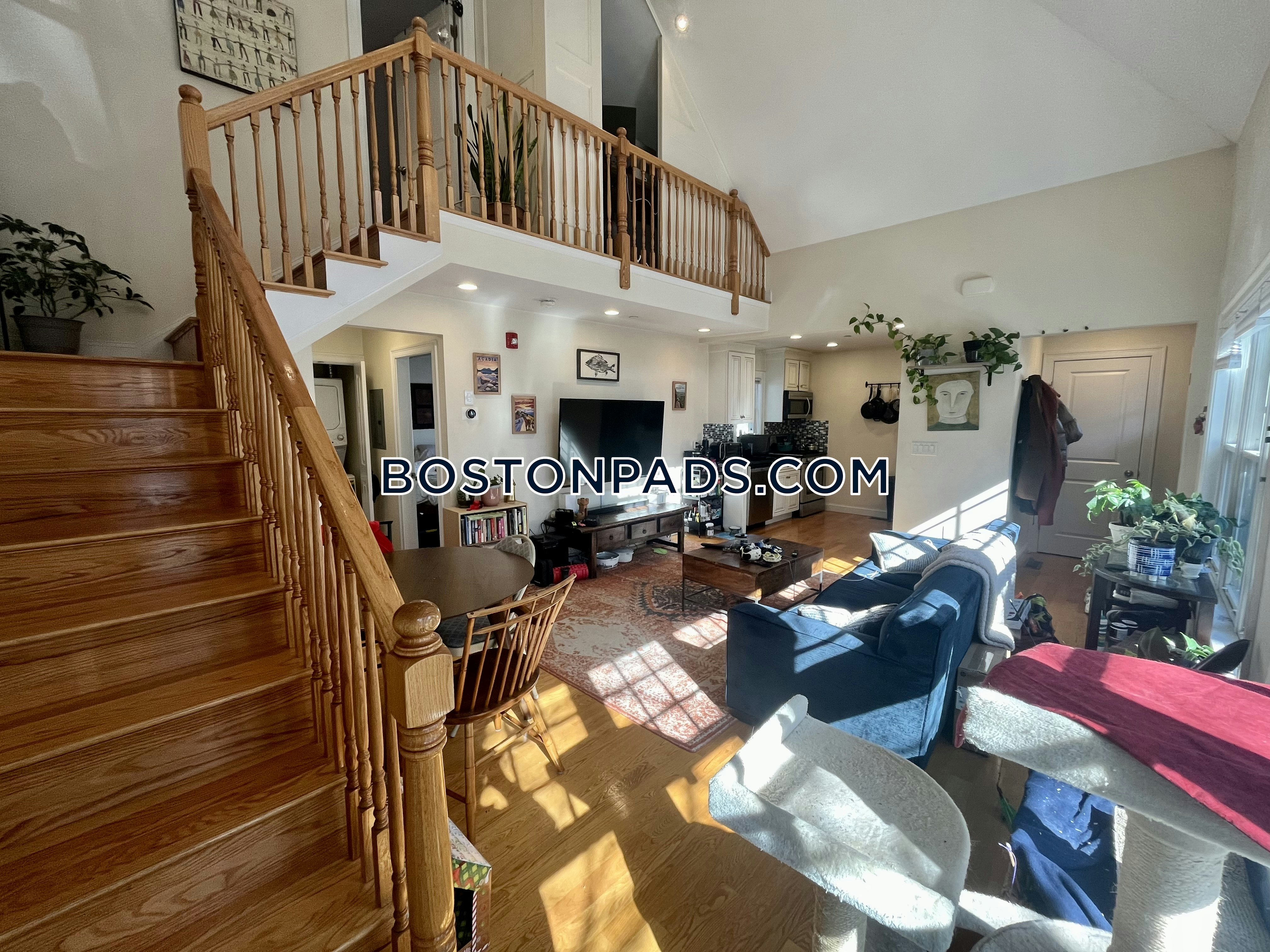2 bed, 1 bath apartment for rent at 581 Cambridge St Unit R, Allston — photo 2 of 9