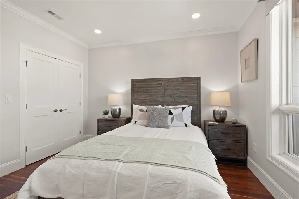 87 Medford St, Tufts University