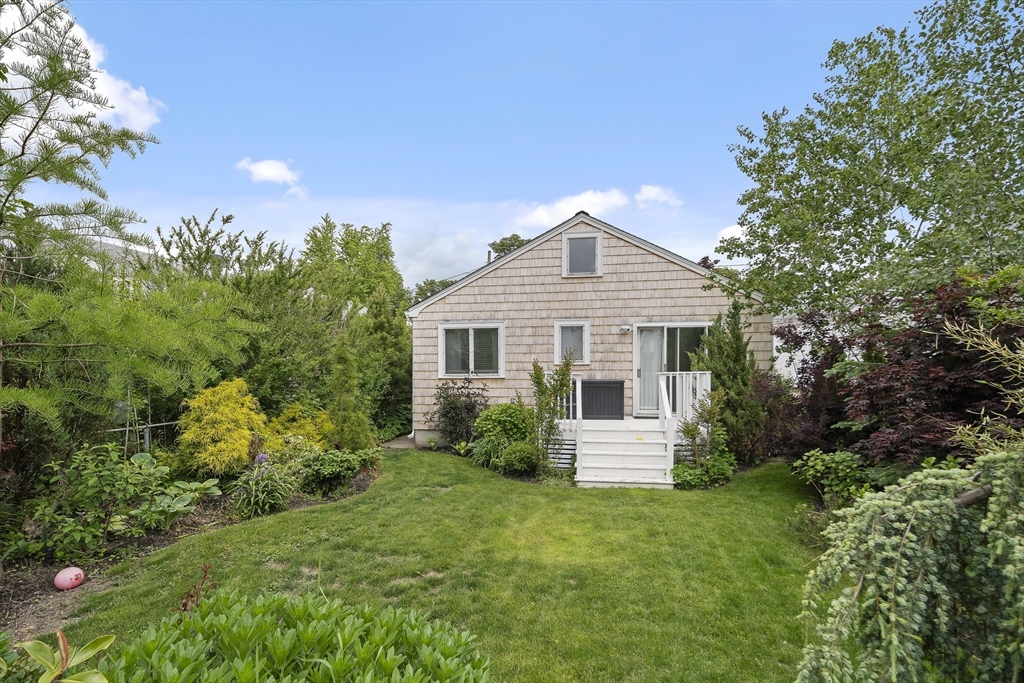 50 Triton Ave, Point Shirley