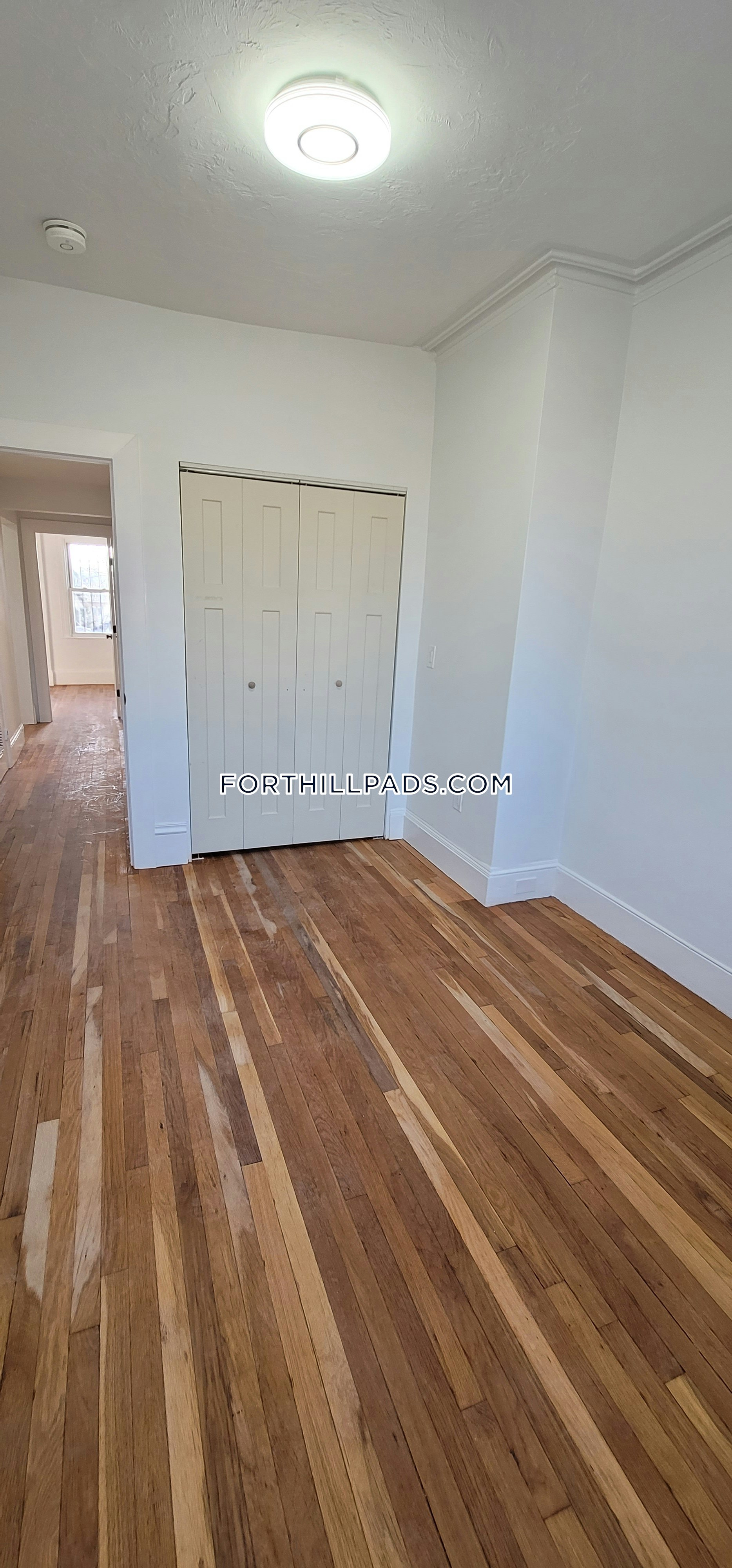 3 bed, 3 bath apartment for rent at 22 Cedar St Unit 2, Roxbury — photo 26 of 40