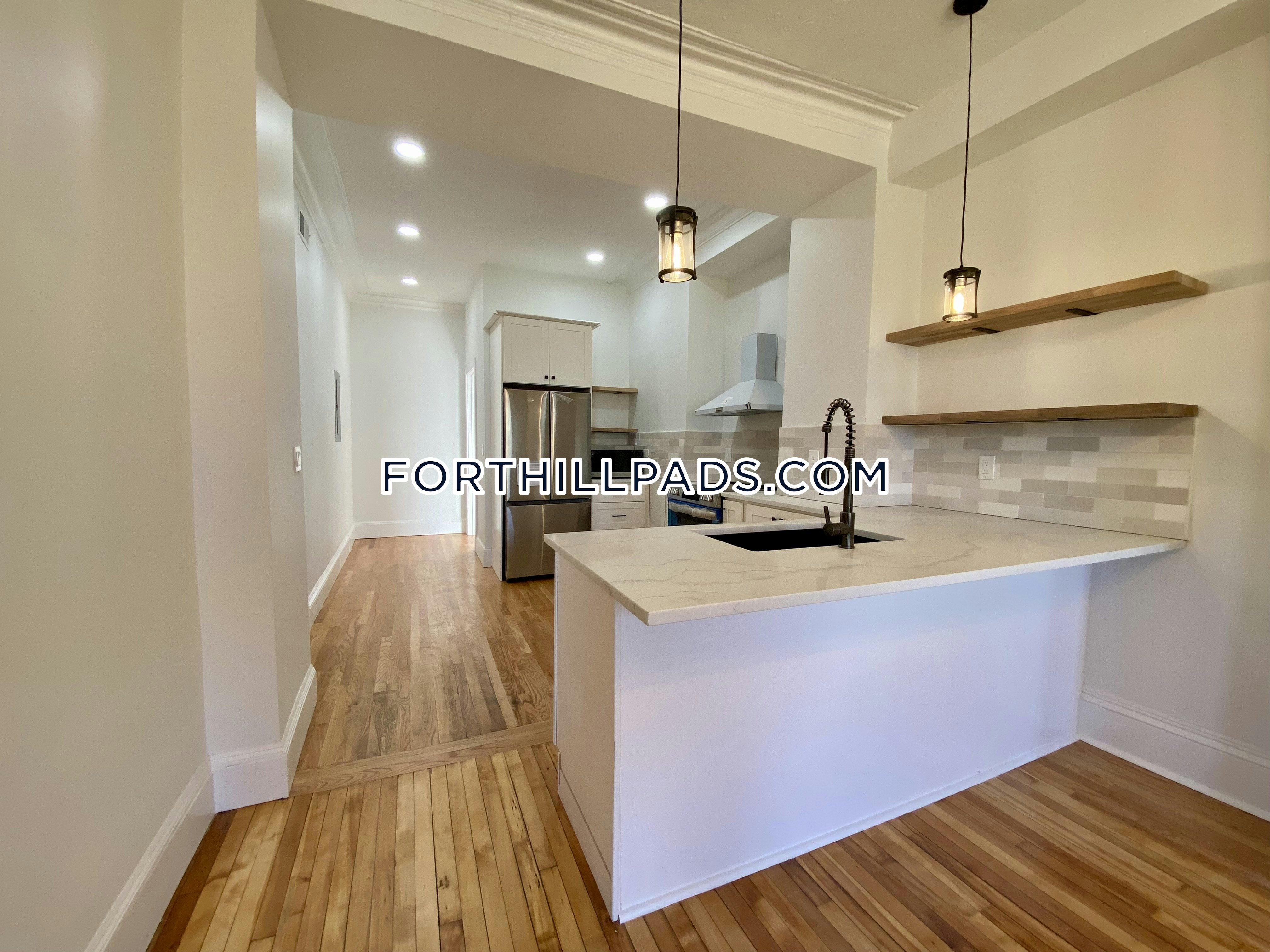 3 bed, 3 bath apartment for rent at 22 Cedar St Unit 2, Roxbury — photo 7 of 40