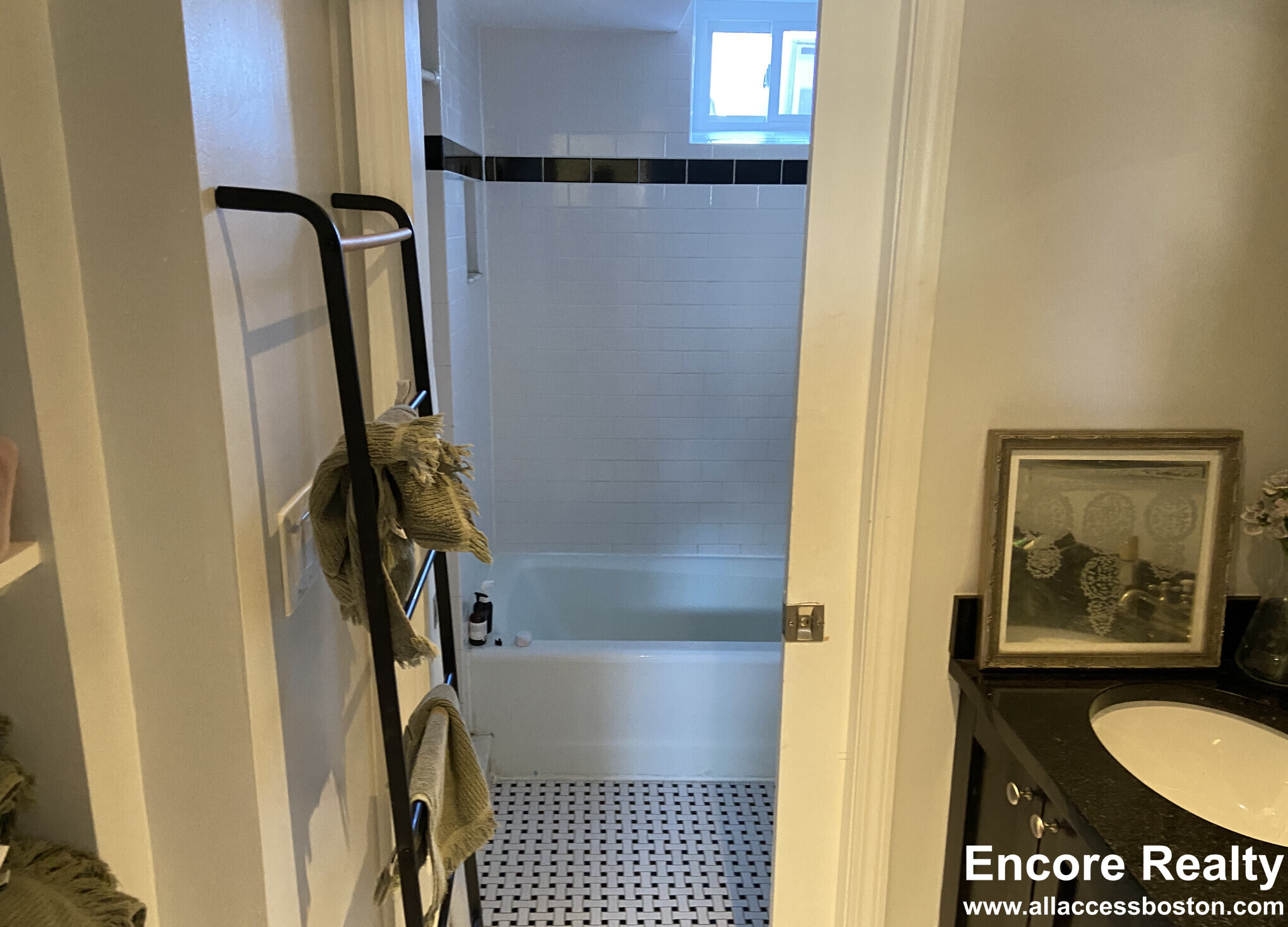 113 Beacon St, Back Bay