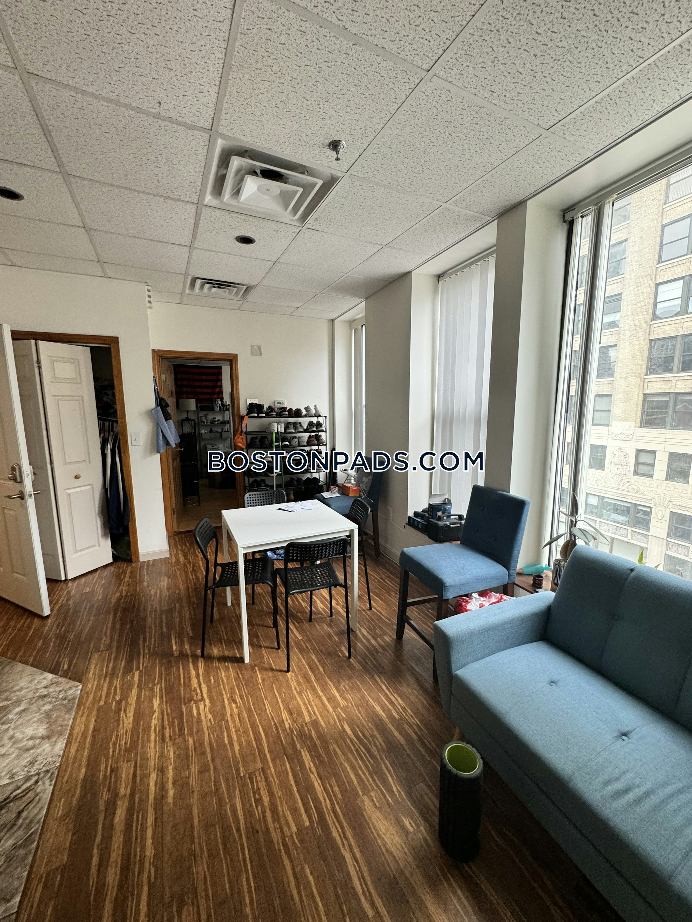 2 bed, 1 bath apartment for rent at 72 Kneeland St Unit 501, Chinatown — photo 5 of 11